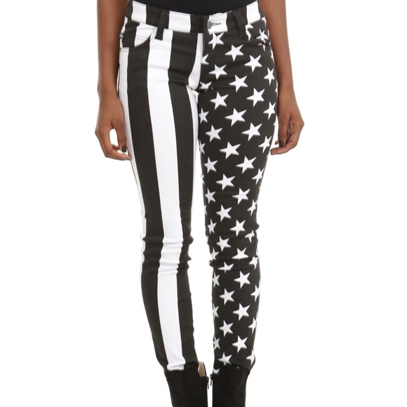 split leg skinny jeans